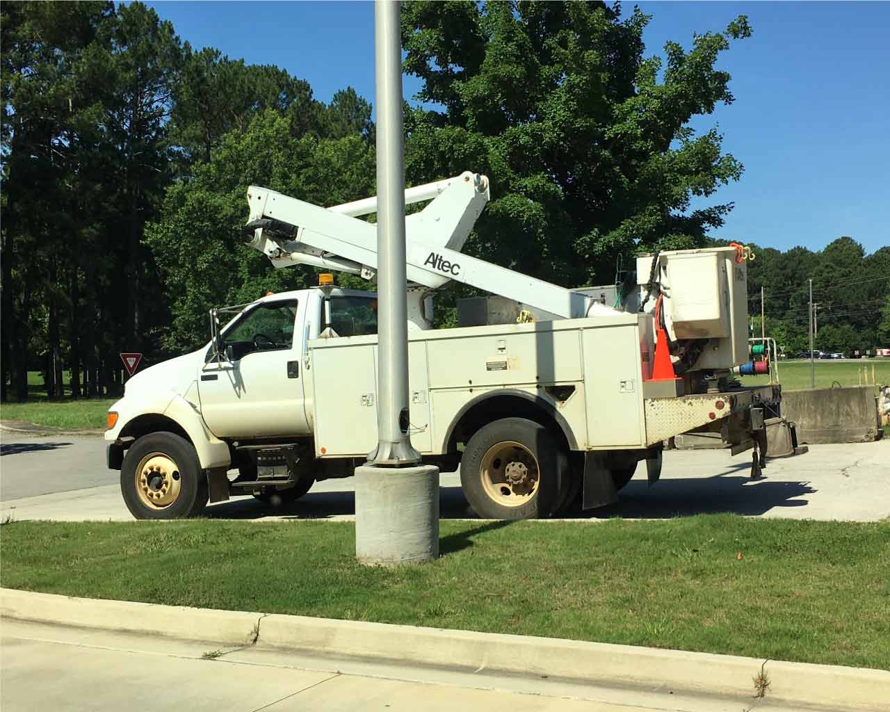 An Altec truck